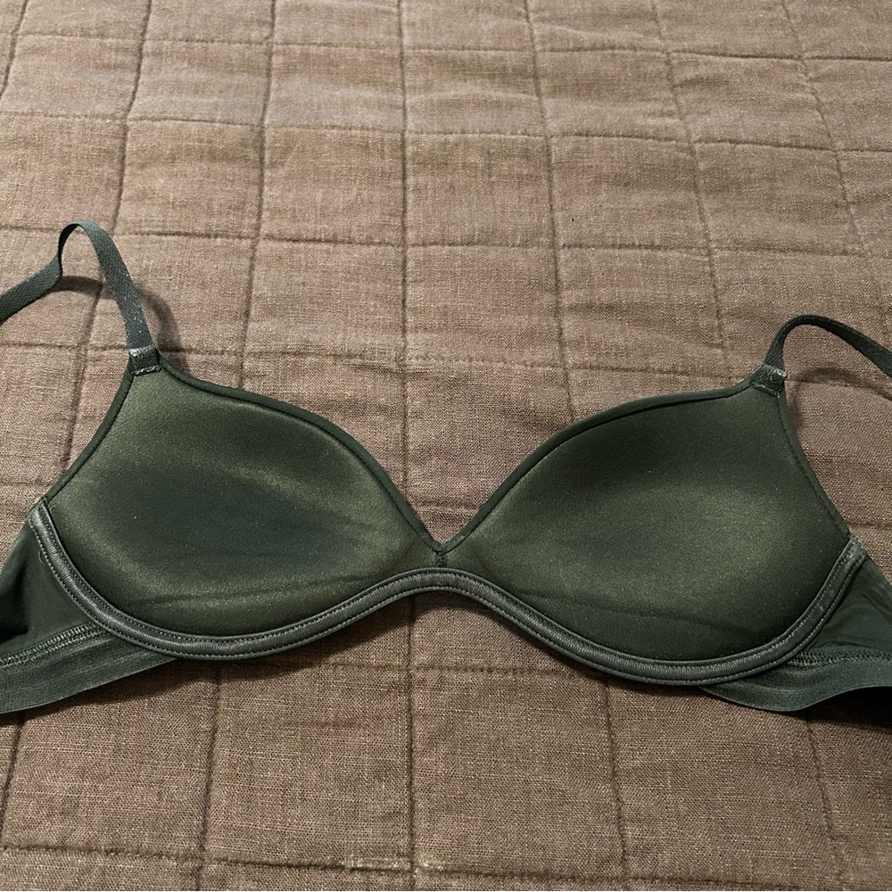 Pepper Zero-G Wirefree Lift Up Bra - Picture 4 of 5